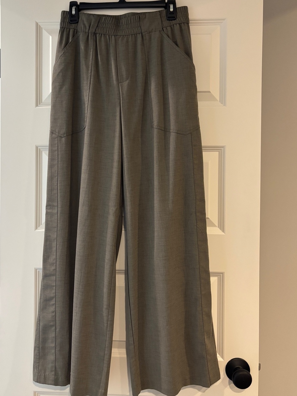 Democracy Wide Leg Pull-On Pants in Olive Green
